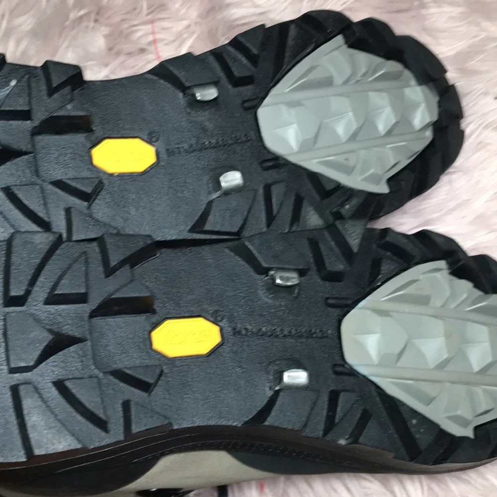 Montrail “Olympus” Hiking Boots. Women’s Sz 10 NEW!